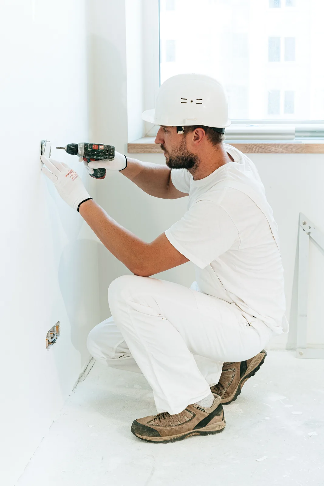 Fixing a socket into a finished wall, for electrician in Cincinnati